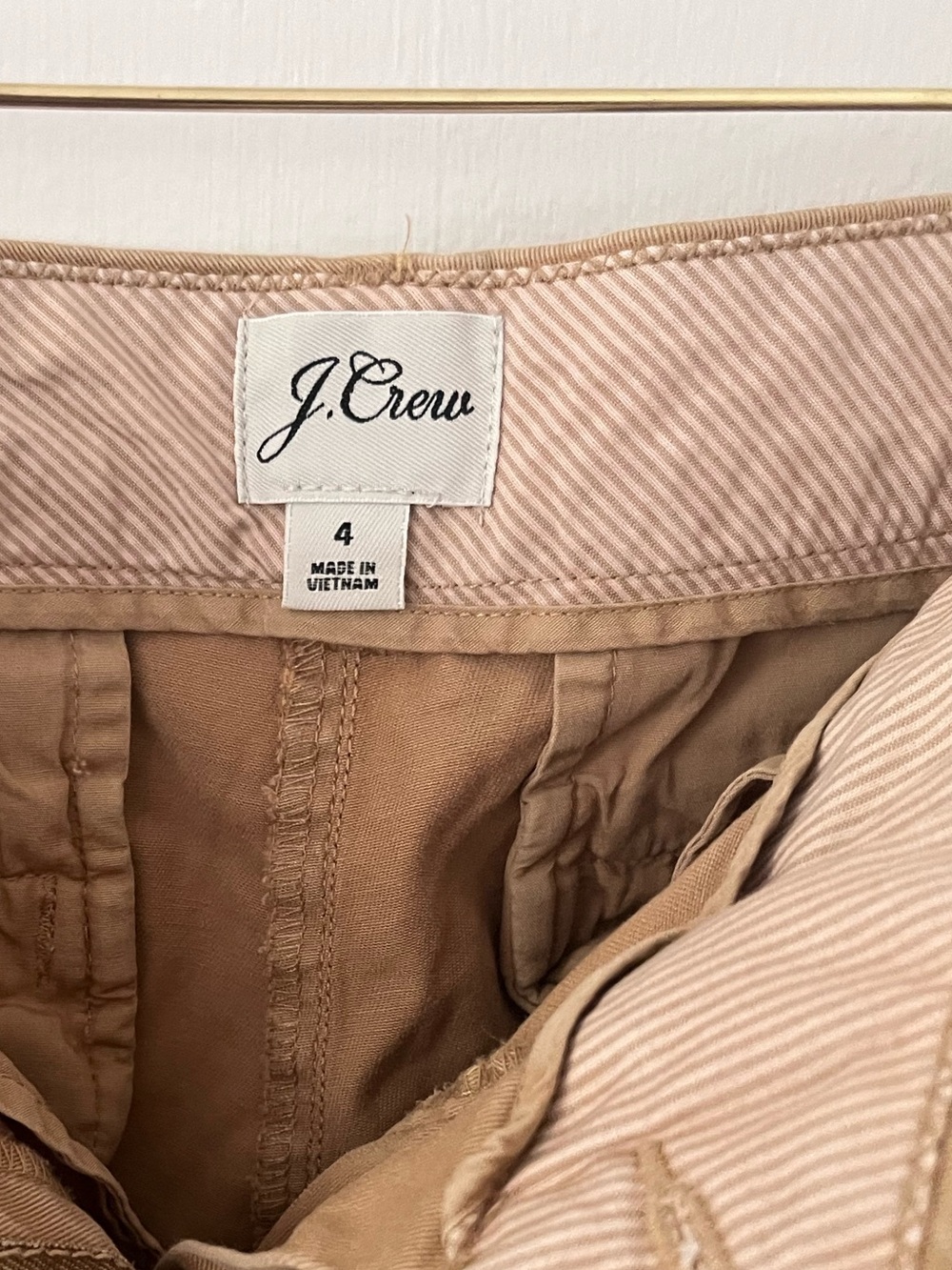 J. Crew Tan 10" Bermuda Stretch Chino Short Size 4 Summer H5826 - Picture 4 of 14